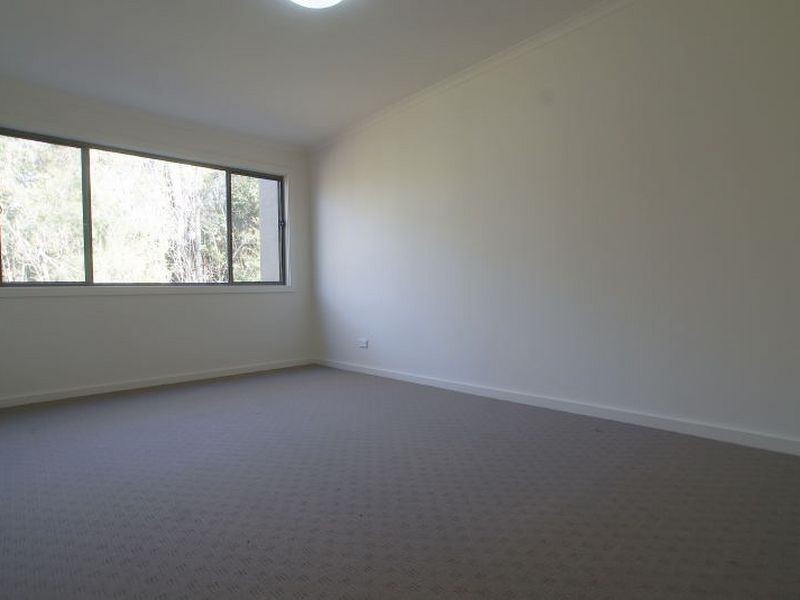 19 Oakwood Way, Batehaven NSW 2536