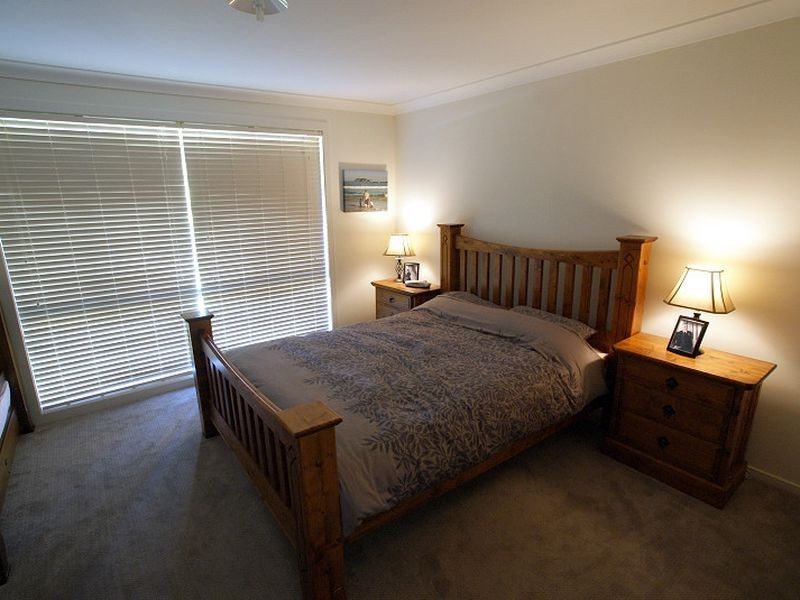 4 Elandra Place, Malua Bay NSW 2536