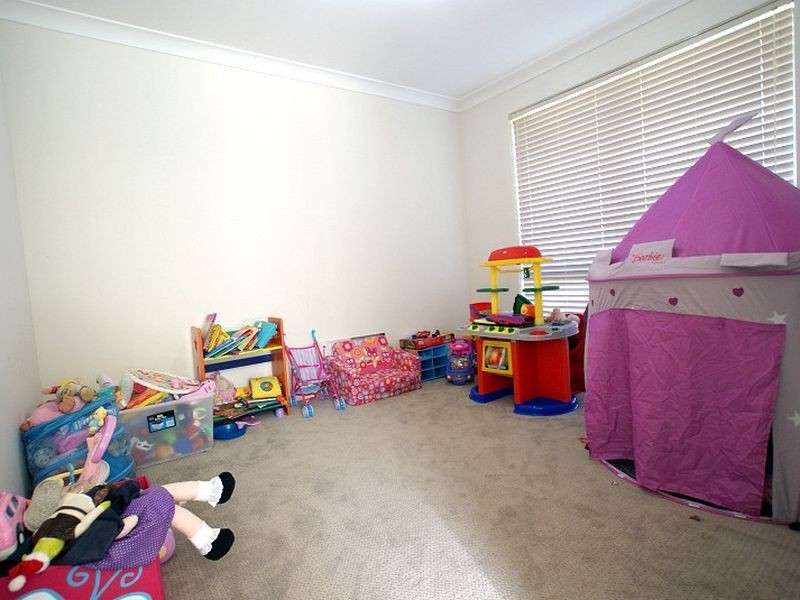 4 Elandra Place, Malua Bay NSW 2536