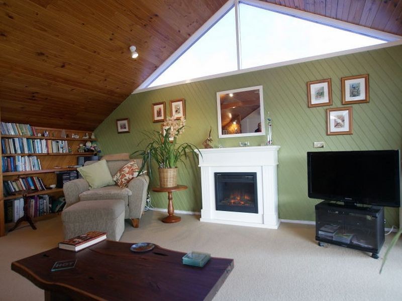 3 Currowan Street, Nelligen NSW 2536