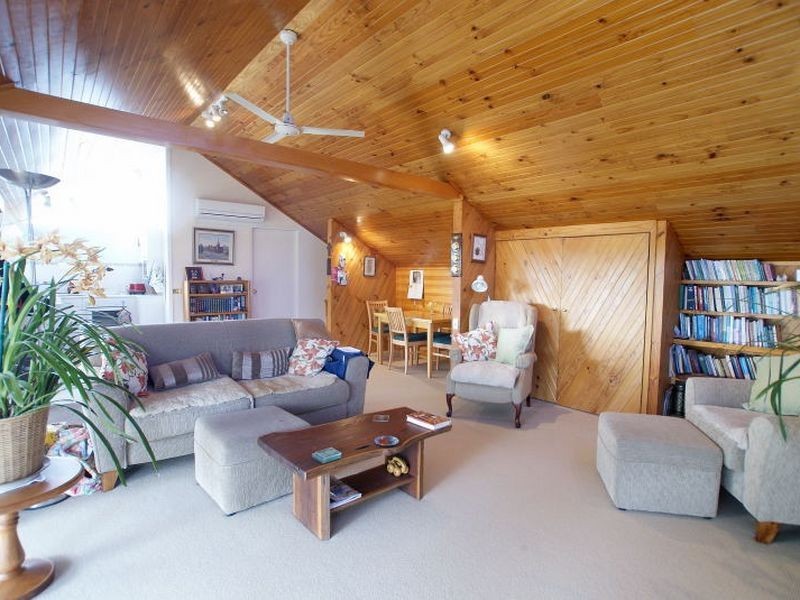 3 Currowan Street, Nelligen NSW 2536