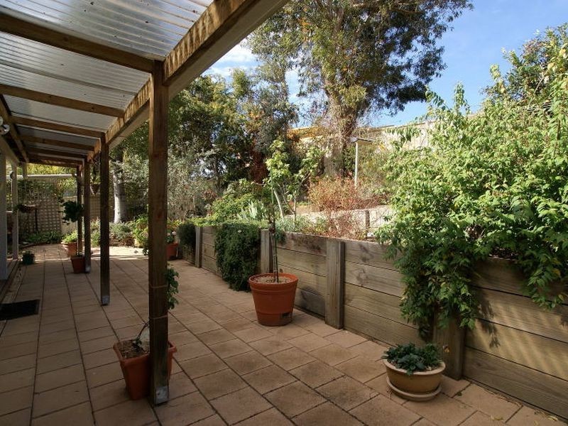 3 Currowan Street, Nelligen NSW 2536