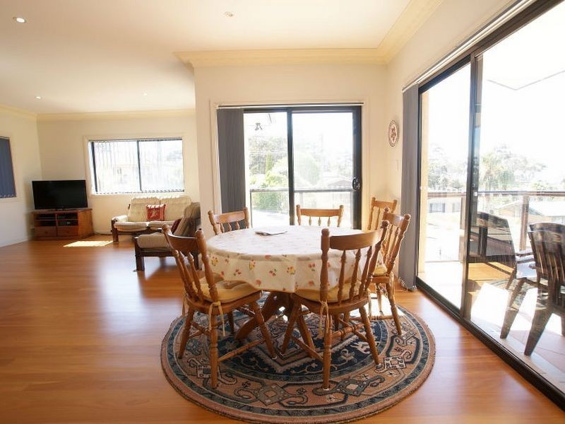 8 Hume Road, Surf Beach NSW 2536