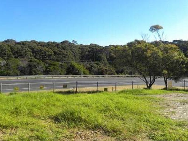 1 Nurla Avenue, Malua Bay NSW 2536