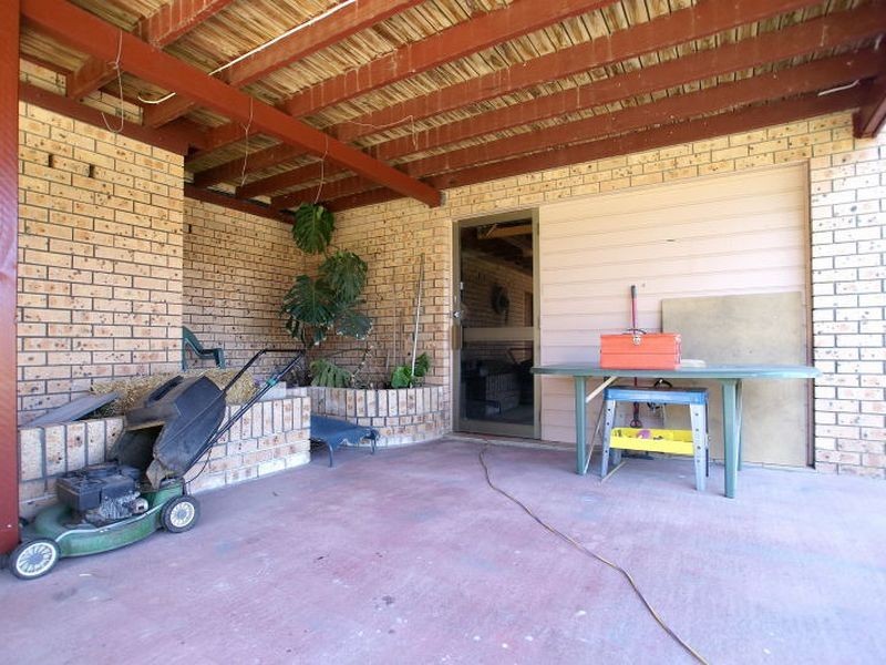 34 Tomakin Place, Tomakin NSW 2537