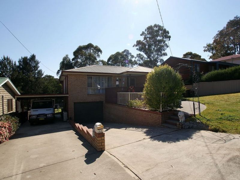 34 Tomakin Place, Tomakin NSW 2537