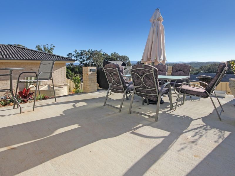 36 Broomfield Crescent, Long Beach NSW 2536