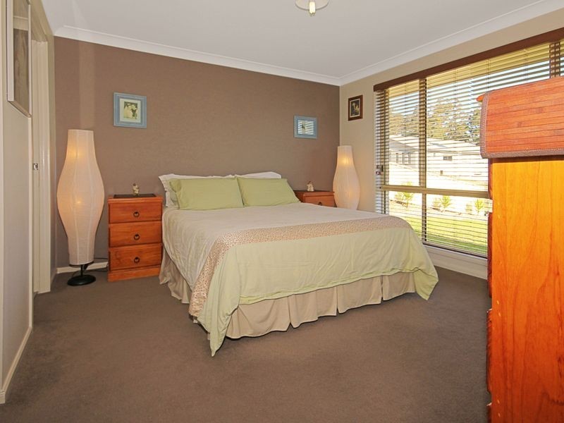 36 Broomfield Crescent, Long Beach NSW 2536