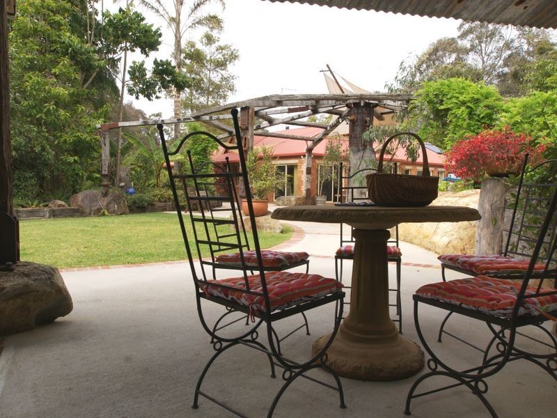 428 Dunns Creek Road, Surf Beach NSW 2536