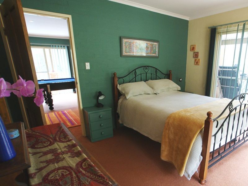 428 Dunns Creek Road, Surf Beach NSW 2536