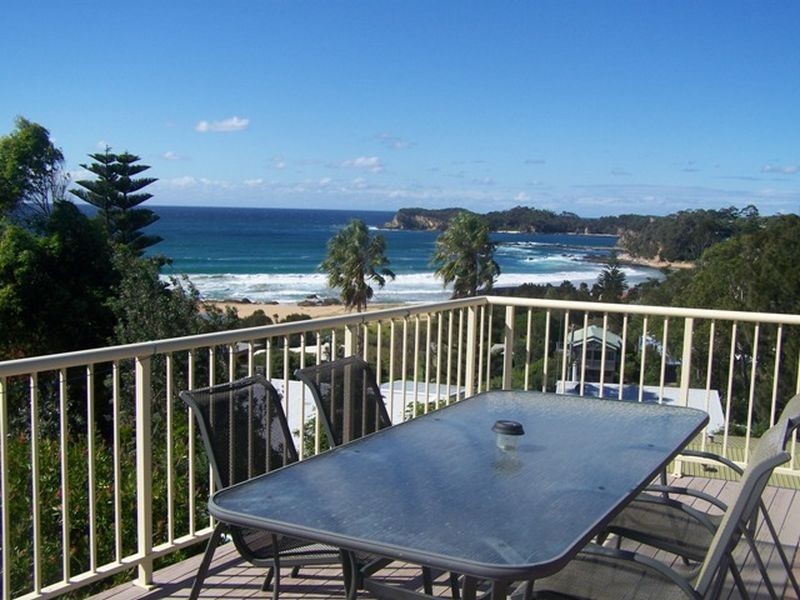 4 Nioka Avenue, Malua Bay NSW 2536