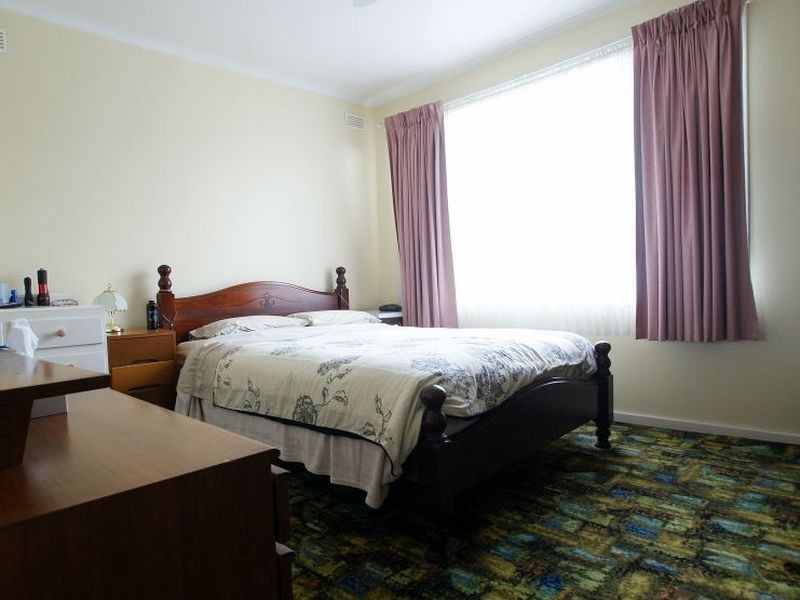 70 Pacific Road, Surf Beach NSW 2536