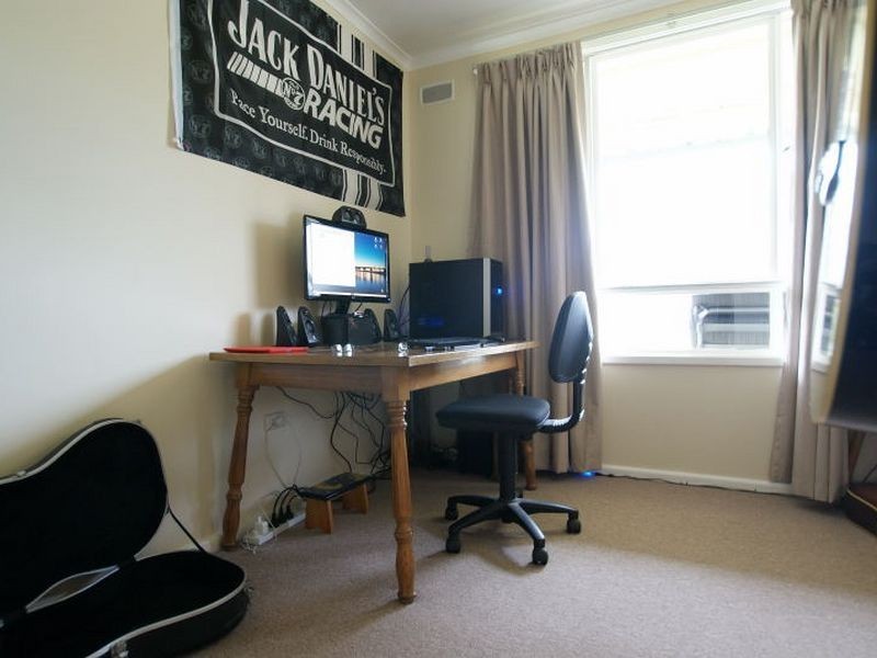 70 Pacific Road, Surf Beach NSW 2536