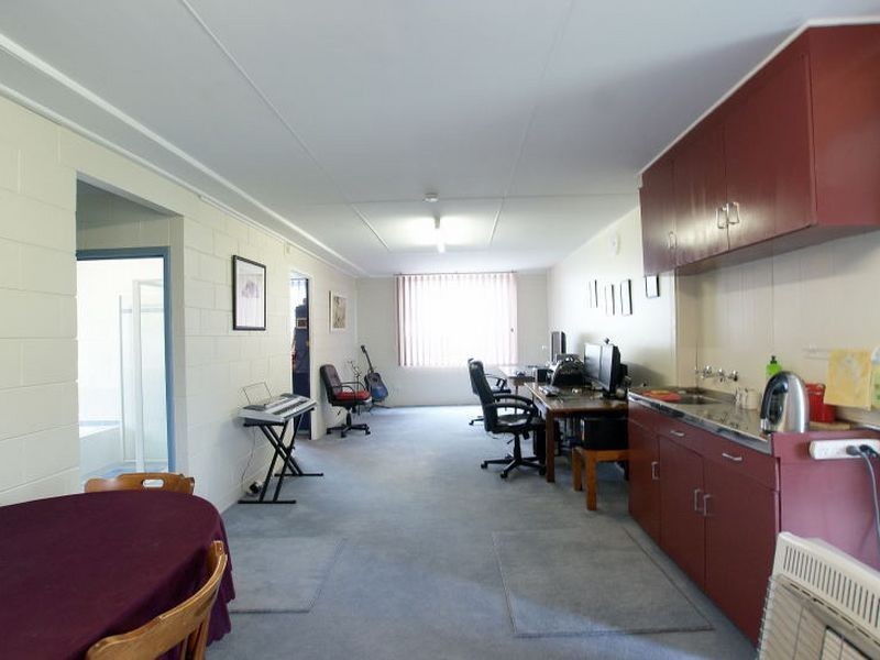 70 Pacific Road, Surf Beach NSW 2536