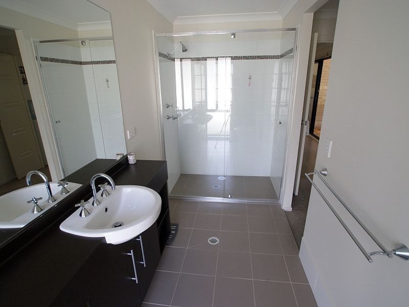 4 Elandra Place, Malua Bay NSW 2536