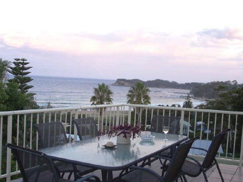 4 Nioka Ave, Malua Bay NSW 2536