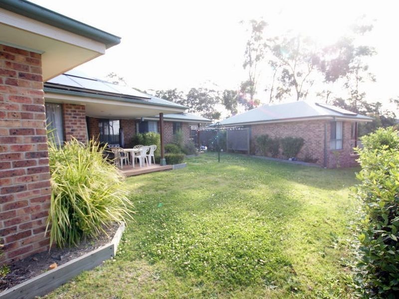9 Mawson Place, Sunshine Bay NSW 2536