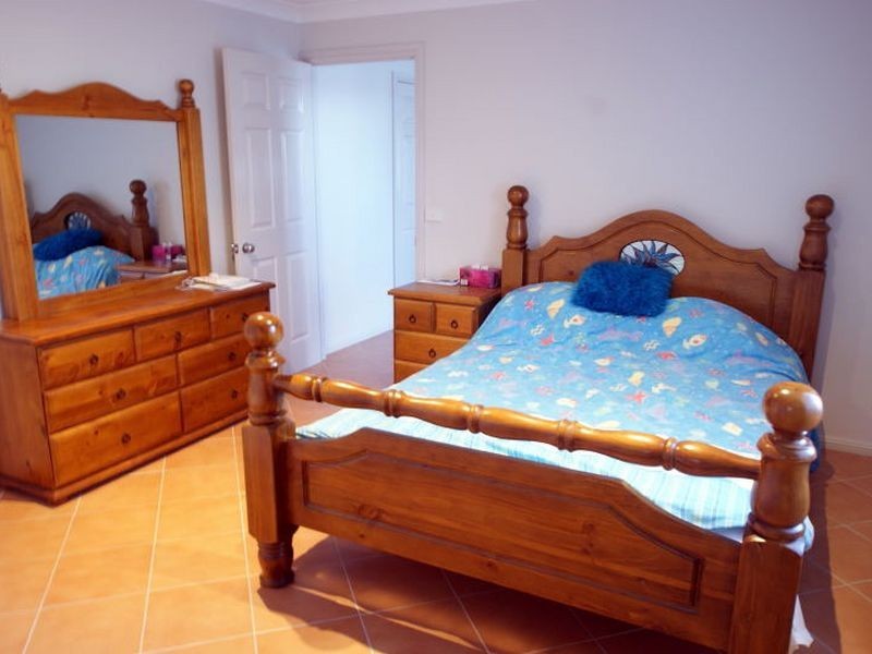 9 Mawson Place, Sunshine Bay NSW 2536