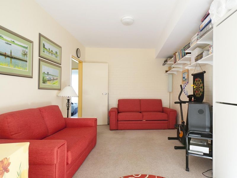 2/16 Kuppa Avenue, Malua Bay NSW 2536