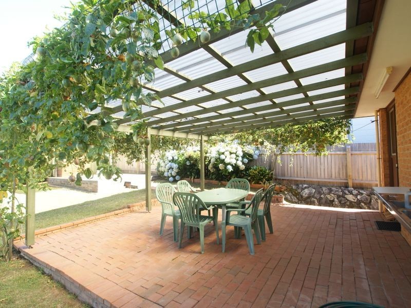 19 Pacific Road, Surf Beach NSW 2536