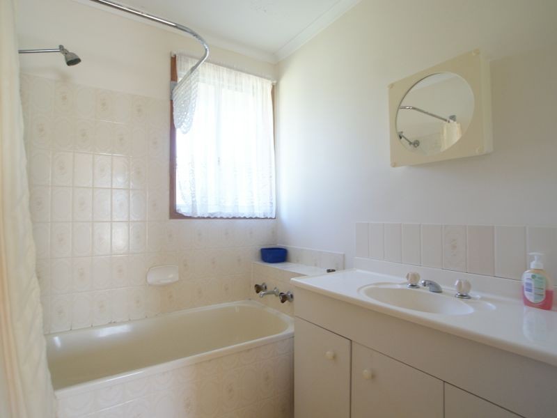 19 Pacific Road, Surf Beach NSW 2536