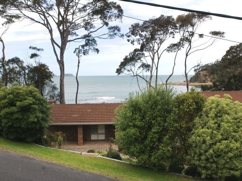12 Bronte Cres, Sunshine Bay NSW 2536