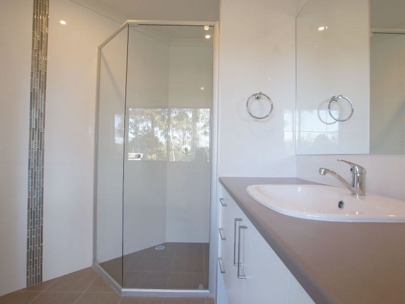 19 Oakwood Way, Catalina NSW 2536