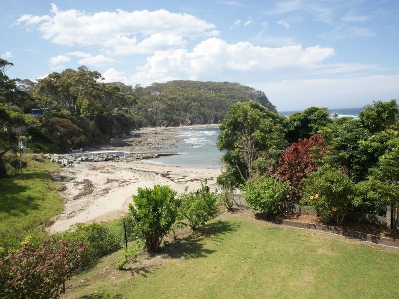 4 Iluka Avenue, Malua Bay NSW 2536