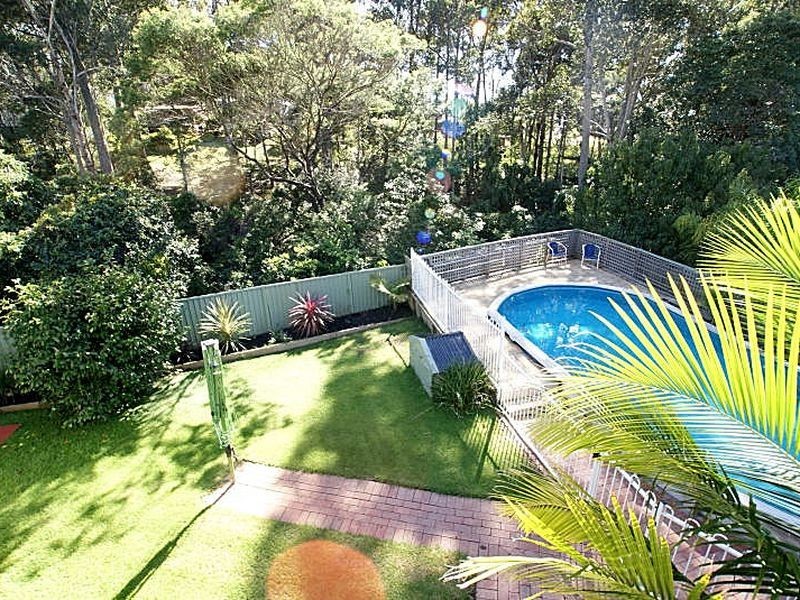 21 Youralla Avenue, Malua Bay NSW 2536