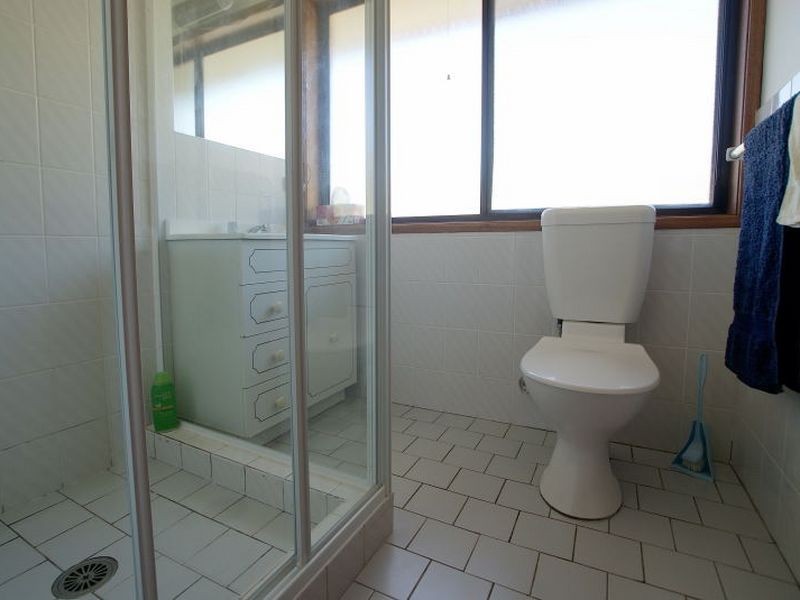 4/4 Drinnan Close, Surf Beach NSW 2536