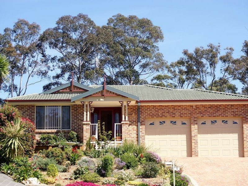9 Hartog Place, Sunshine Bay NSW 2536