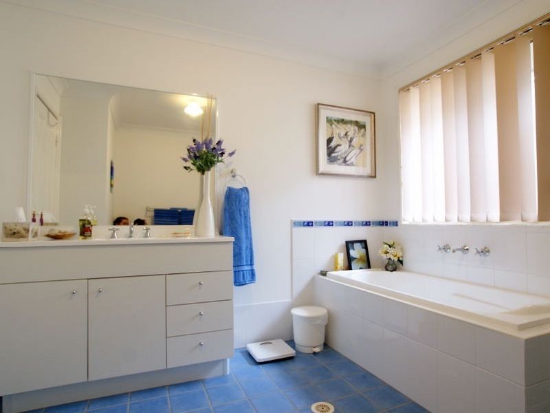 9 Hartog Place, Sunshine Bay NSW 2536