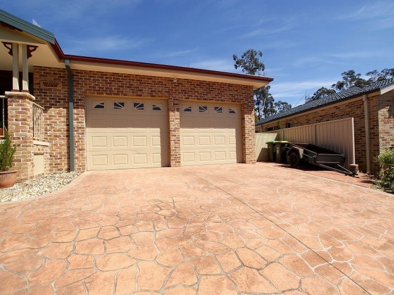 9 Hartog Place, Sunshine Bay NSW 2536