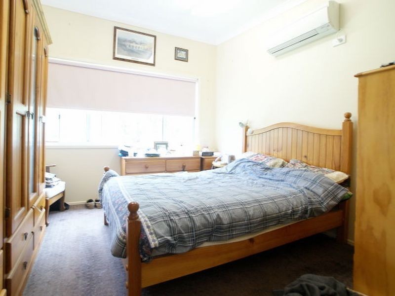 18 Clare Crescent, Batehaven NSW 2536