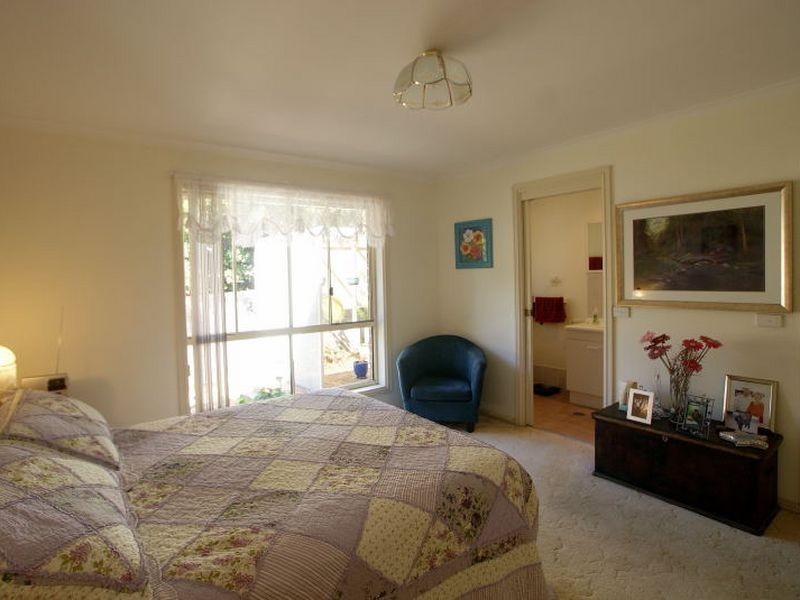 96 Hume Road, Sunshine Bay NSW 2536