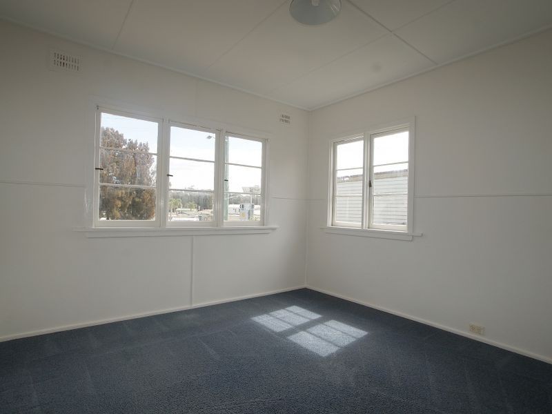 129 Beach Road, Sunshine Bay NSW 2536