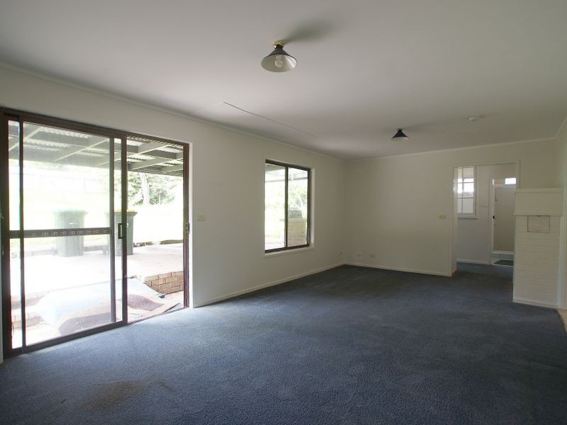 129 Beach Road, Sunshine Bay NSW 2536