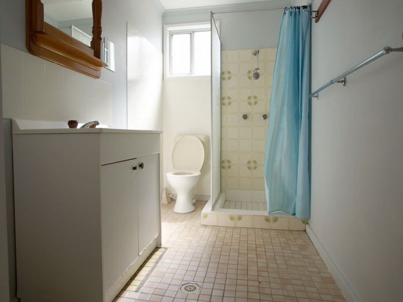 16 Berrima Parade, Surfside NSW 2536