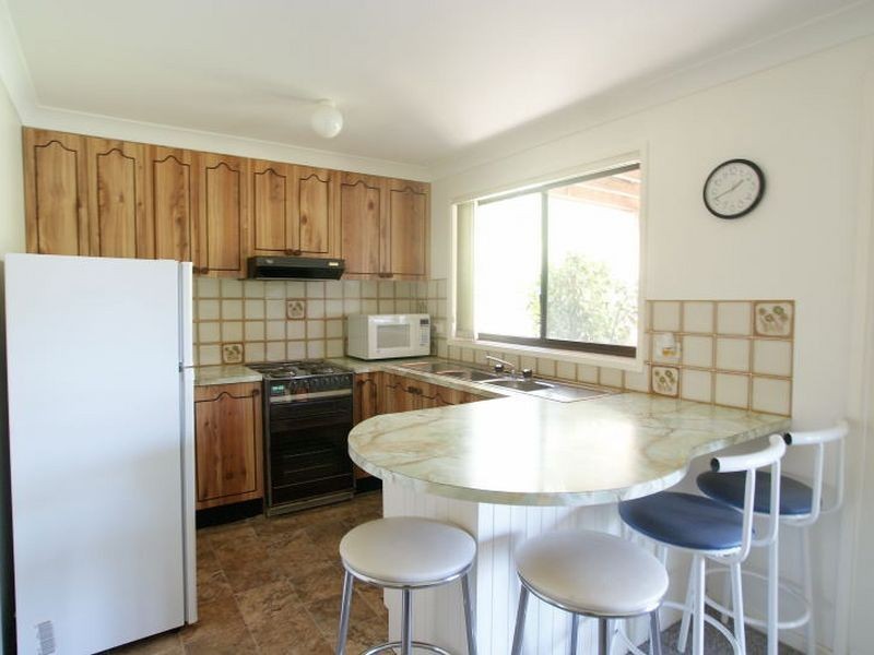 85 Berrima Parade, Surfside NSW 2536