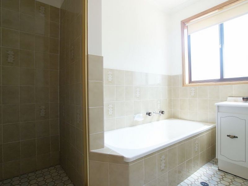 85 Berrima Parade, Surfside NSW 2536