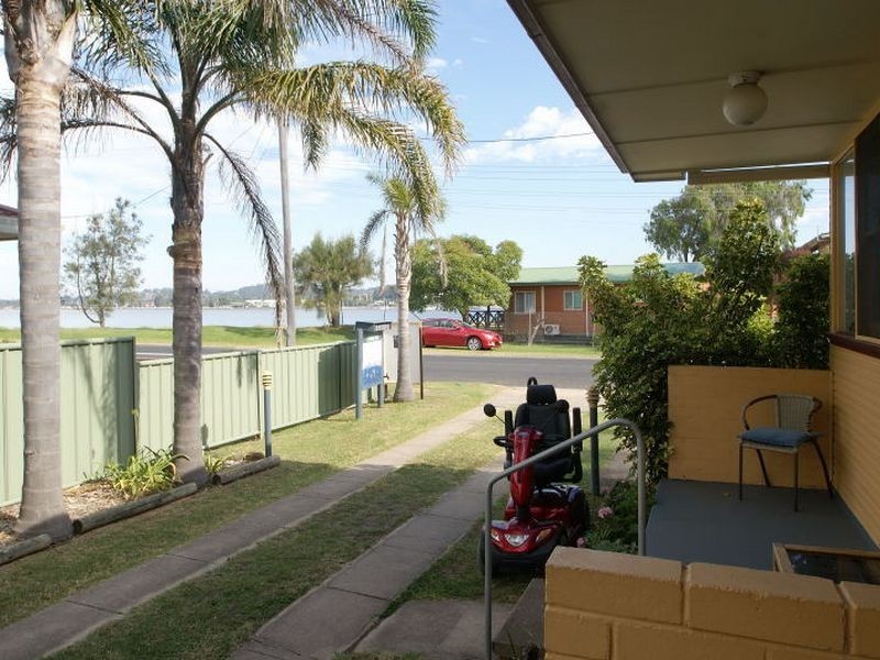 27 Wharf Road, Batemans Bay NSW 2536