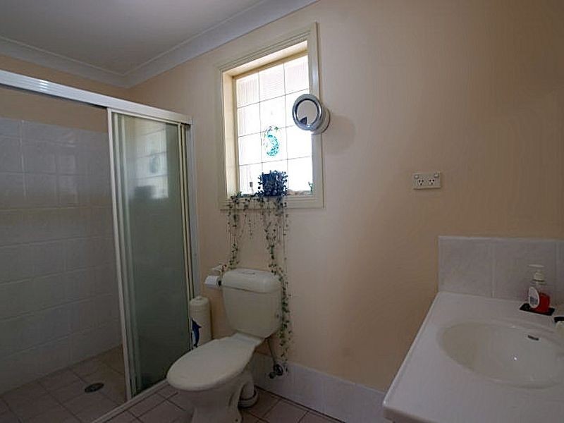 4 Bellbird Close, Surfside NSW 2536