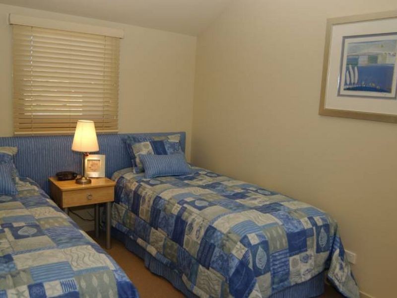 3 Henry Place, Long Beach NSW 2536