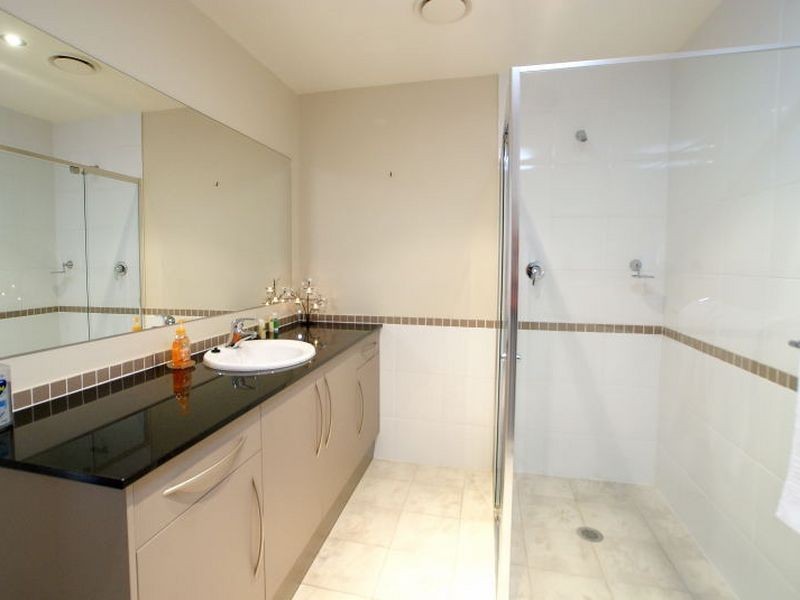 13/5 Crag Road, Batehaven NSW 2536