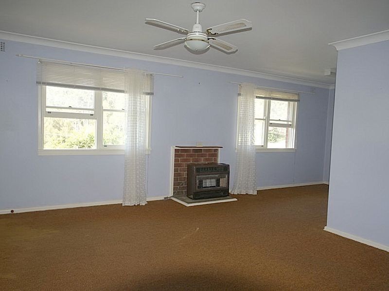 42 Bavarde Avenue, Batemans Bay NSW 2536