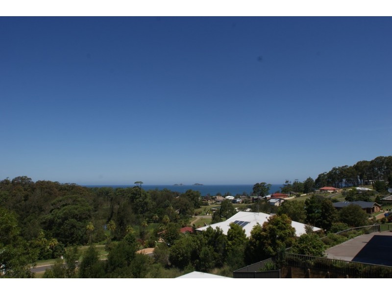 3a Henry Place, Long Beach NSW 2536