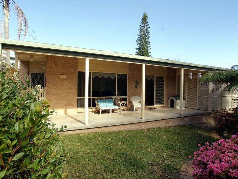 522 Beach Road, Denhams Beach NSW 2536