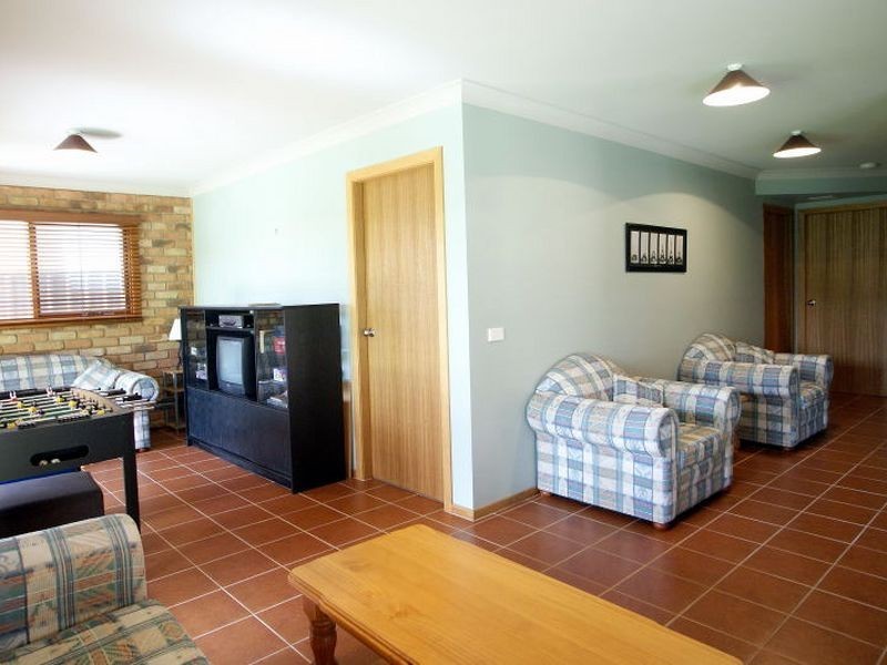 19 Michener Court, Long Beach NSW 2536