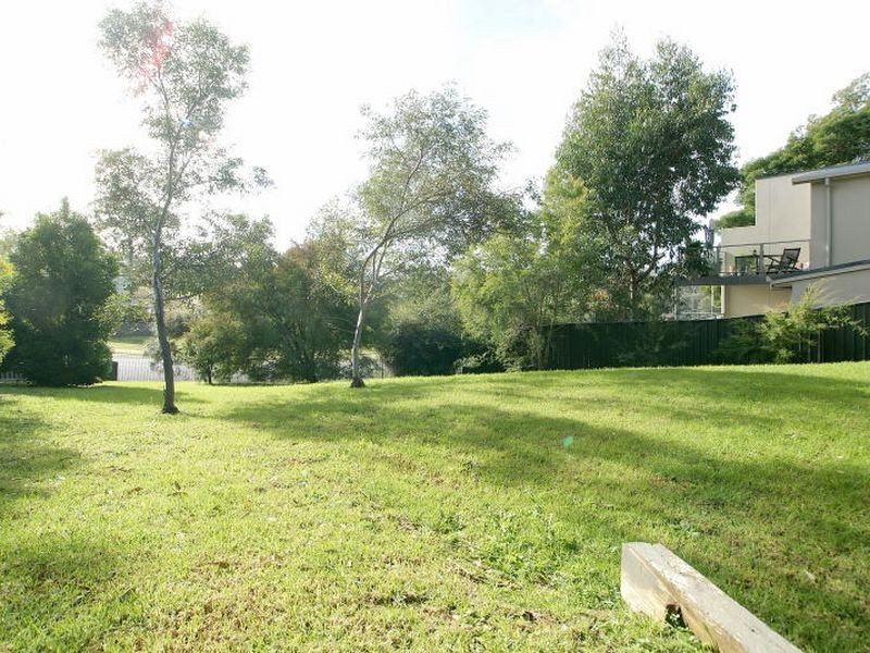 19 Michener Court, Long Beach NSW 2536