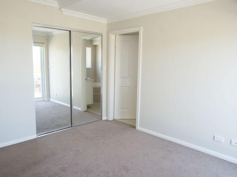 3a Henry Place, Long Beach NSW 2536
